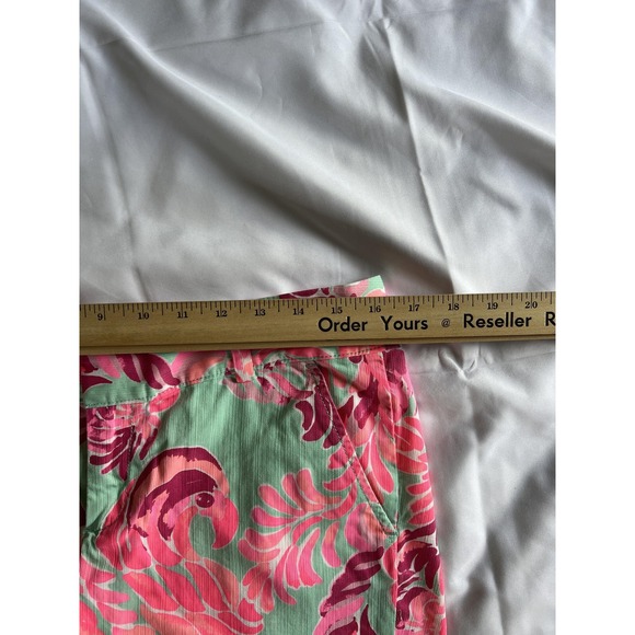 Lilly Pulitzer Chipper Shorts Womens 10 Parrot Print Summer Casual Preppy Resort - Picture 9 of 11